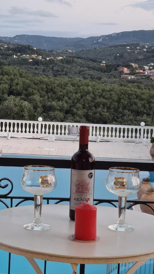 Villa Voula Agios Stefanos Avliotes  Eksteriør billede
